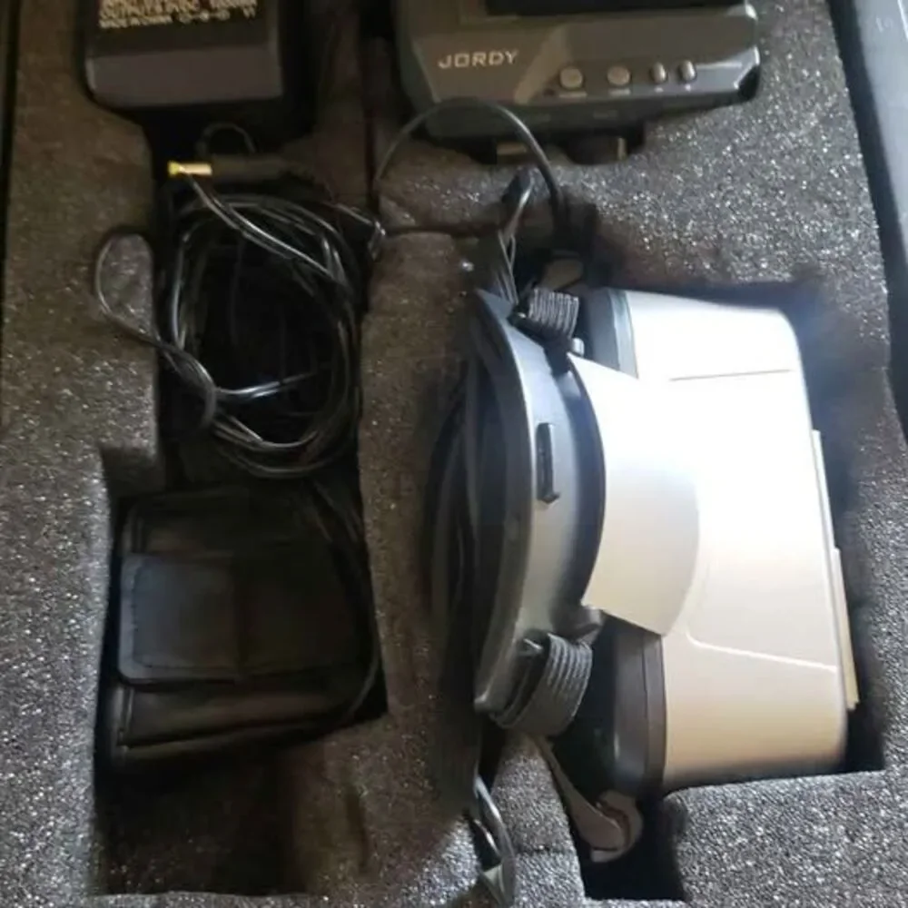 JORDY All-In-One Low Vision System